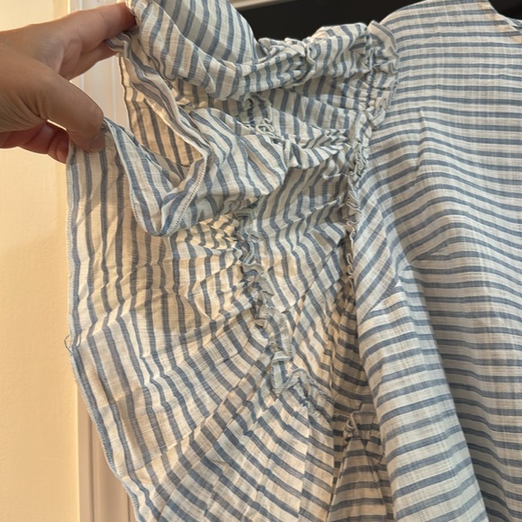 Ruffle Sleeve Top - Picture 2 of 4